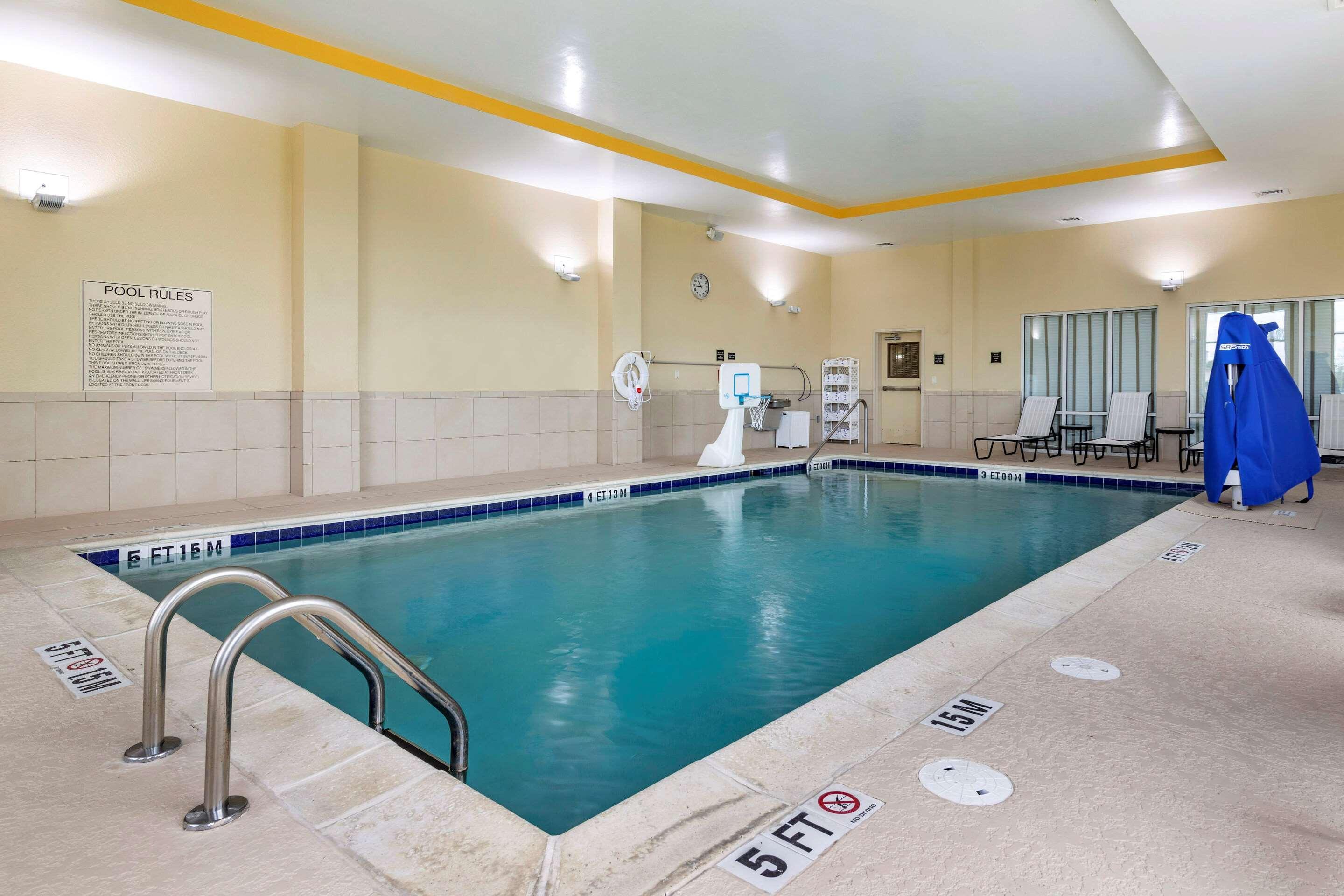 Comfort Suites Florence I-95 Extérieur photo