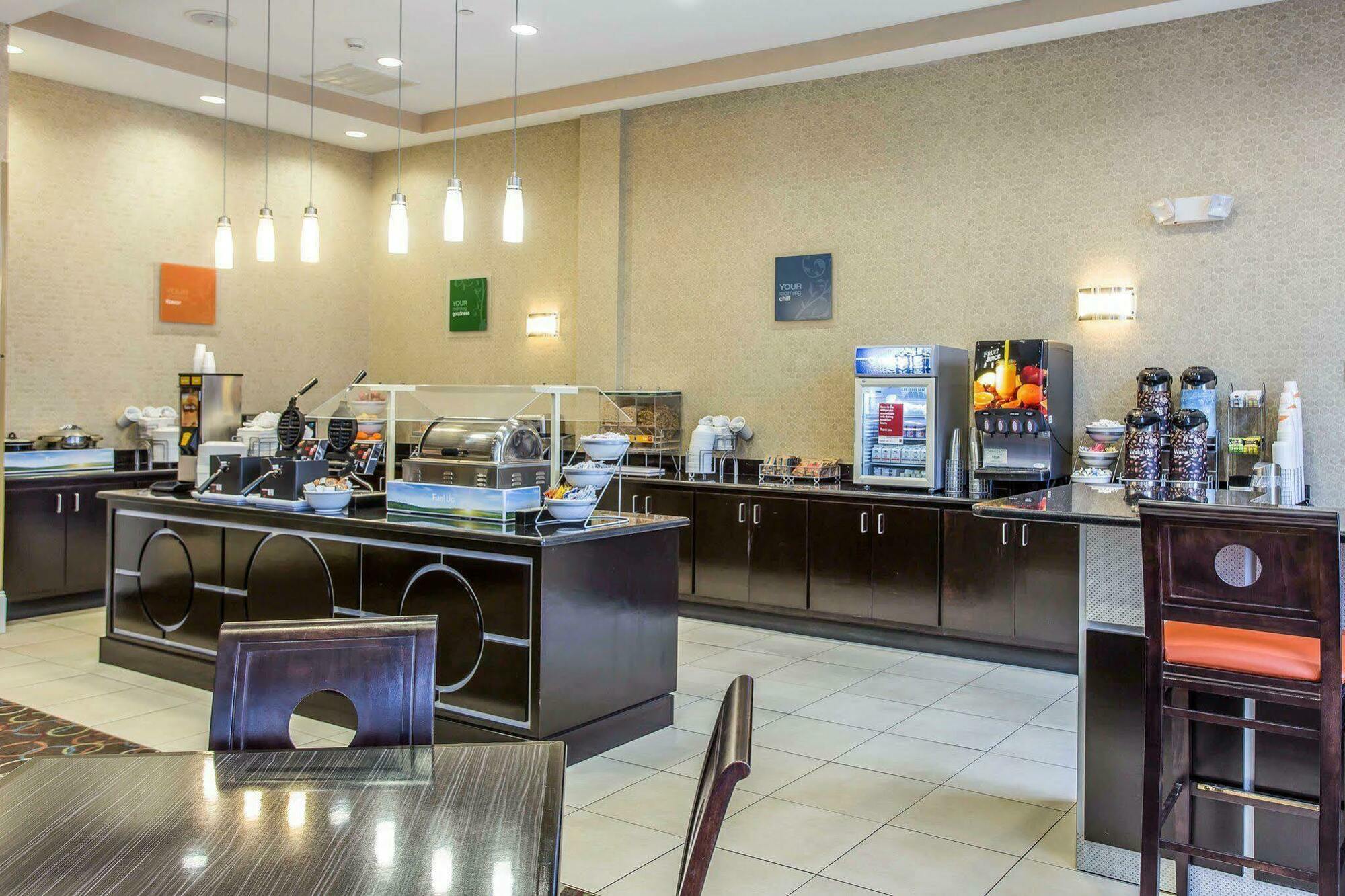 Comfort Suites Florence I-95 Extérieur photo